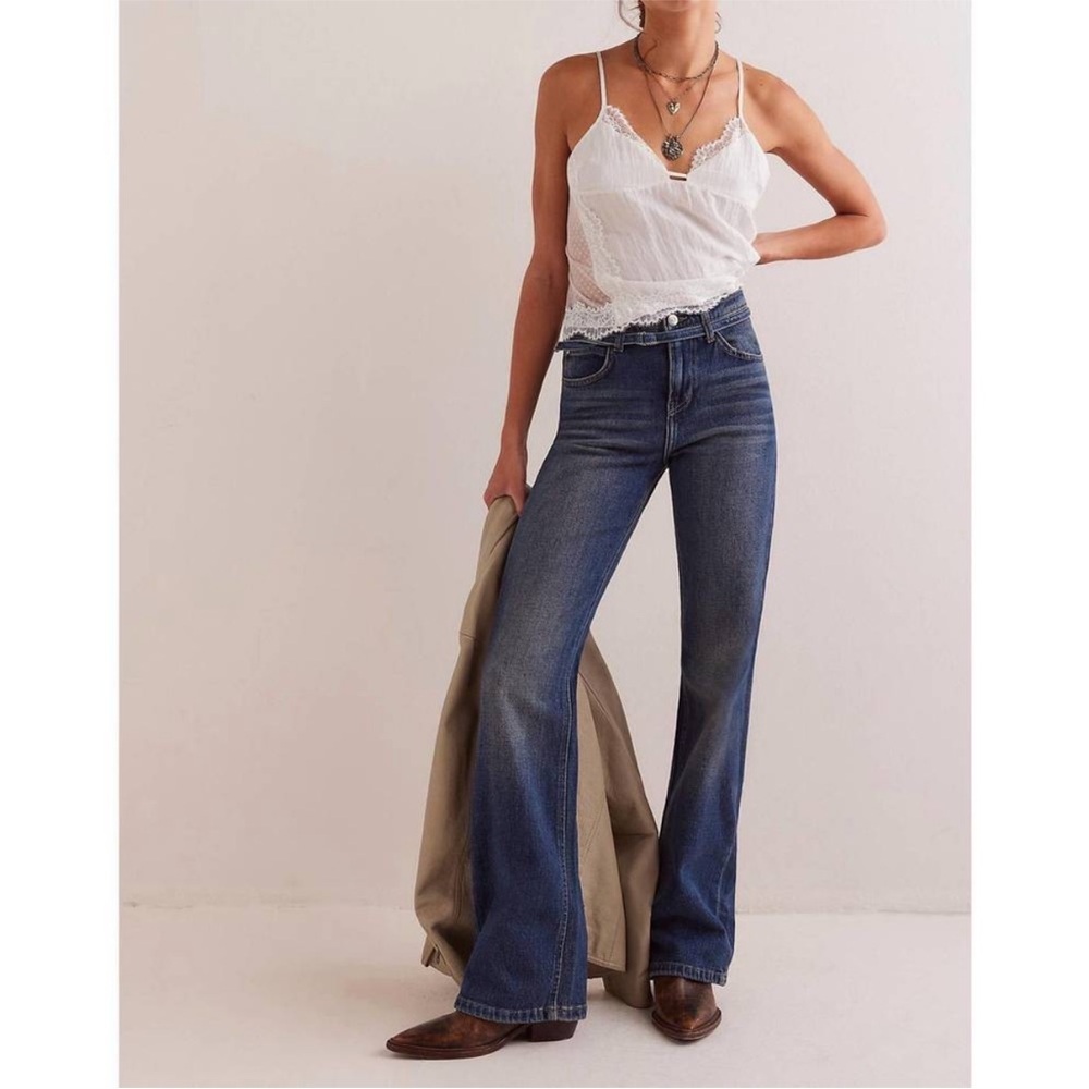 Free People We the Free Sabine Slim A Line Jeans HIBERNATE Blue straight leg 31 - Picture 3 of 14